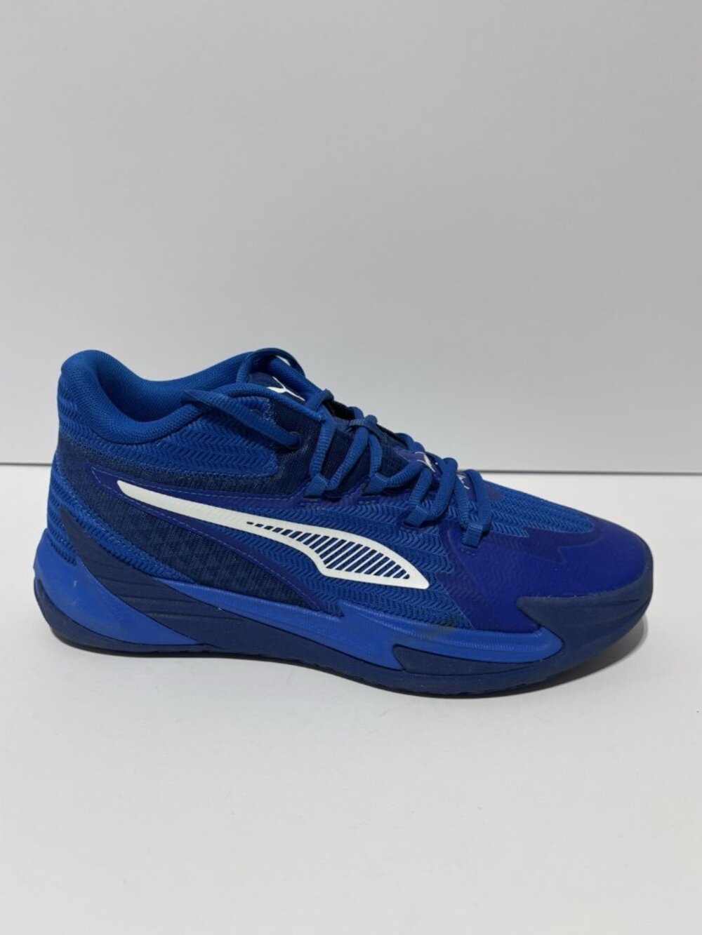 Puma Men’s Dagger Blue Basketball Shoes, Size 9.5 M